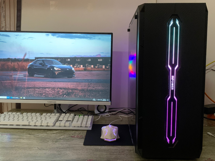 本人急转一套电脑。台式电脑主机45万分游戏...