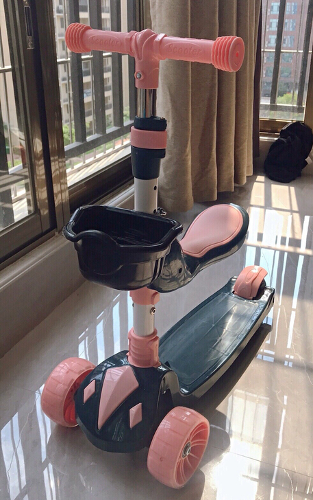 【半价清仓】滑板车儿童可坐可滑2-3-6岁...