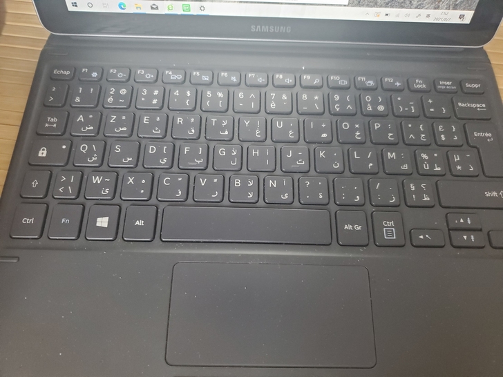 三星Galaxy TabPro 特别新，可...