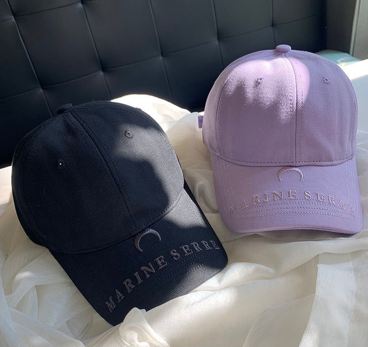 字母刺绣鸭舌帽女简约百搭棒球帽遮阳鸭舌帽