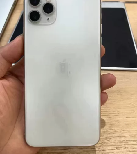 95新iphone 11 pro  256...