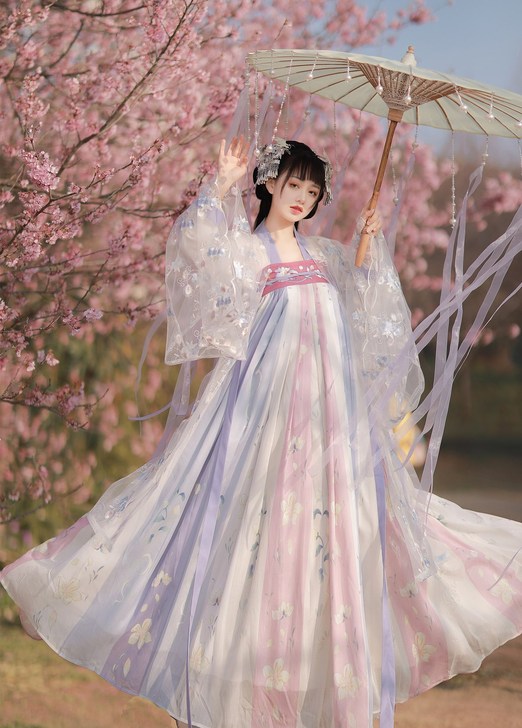 【樱洛】齐胸襦裙套装汉服女刺绣正品春夏秋款...