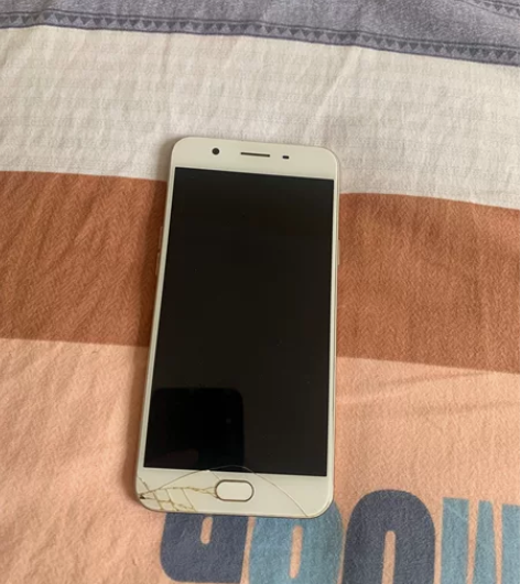 oppoa59m 32g内存  除了指纹不...