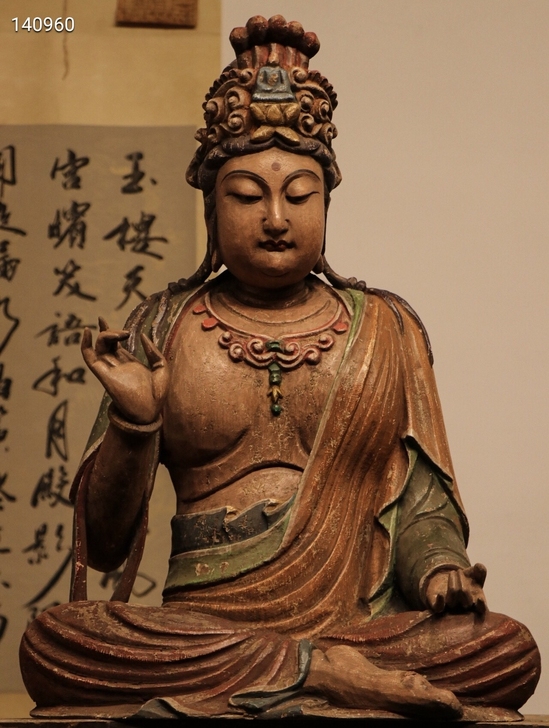 木雕菩萨坐像