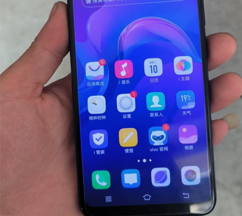 vivo y93 3+64 成色好，外观新...