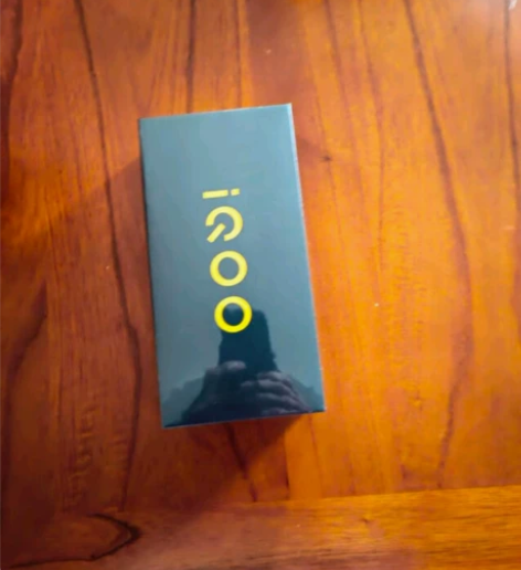 全新未拆封vivo iQOO Z6x 8G...