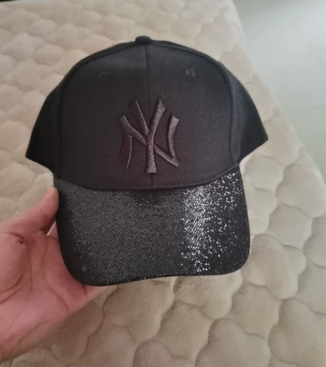 mlb亮片棒球帽ny鸭舌帽全新最后三个库存...