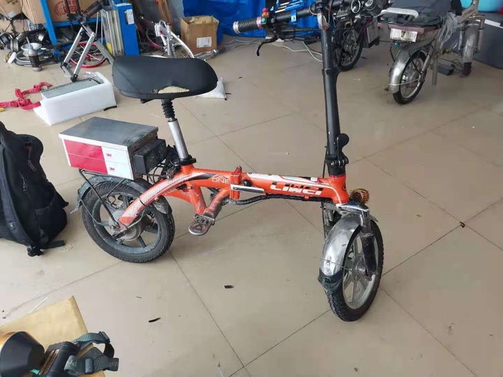 自提，月底回老家了，不想拿回去