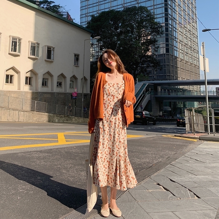 法式吊带碎花两件套装气质修身显瘦针织长袖连...