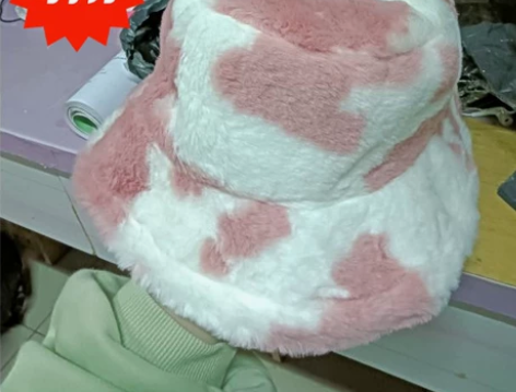 渔夫帽    秋冬毛绒帽 奶牛纹毛绒帽子，...