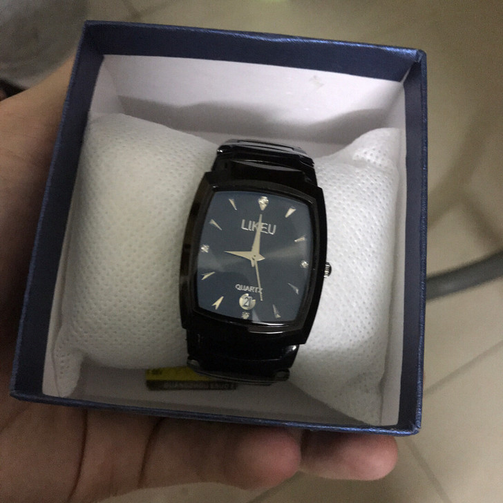 钨钢色手表男防水石英方形商务男士手表学生韩...