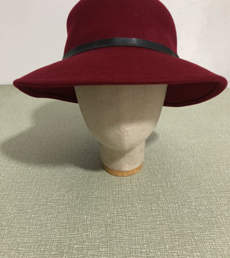纯羊毛礼帽，大蝴蝶结装饰，暗红色，颜色经典...