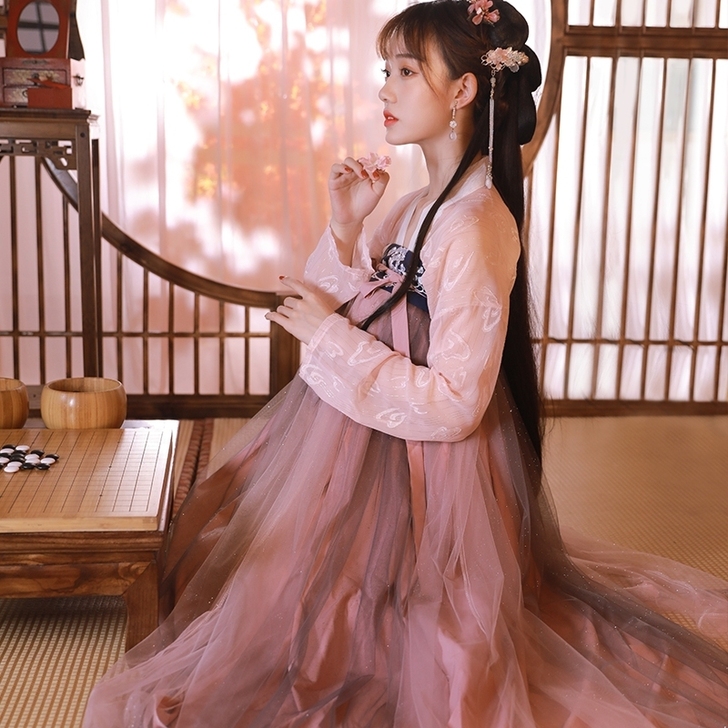 出汉服如画m码仅试穿