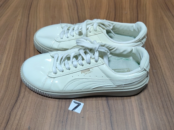 PUMA彪马女鞋39码漆皮低帮板鞋运动鞋跑...