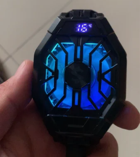 黑鲨2pro手机散热背甲 感兴趣的话点“我...