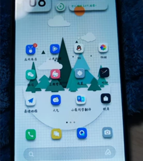 黑鲨1 内存6+64 成色一般般,边框有磨...
