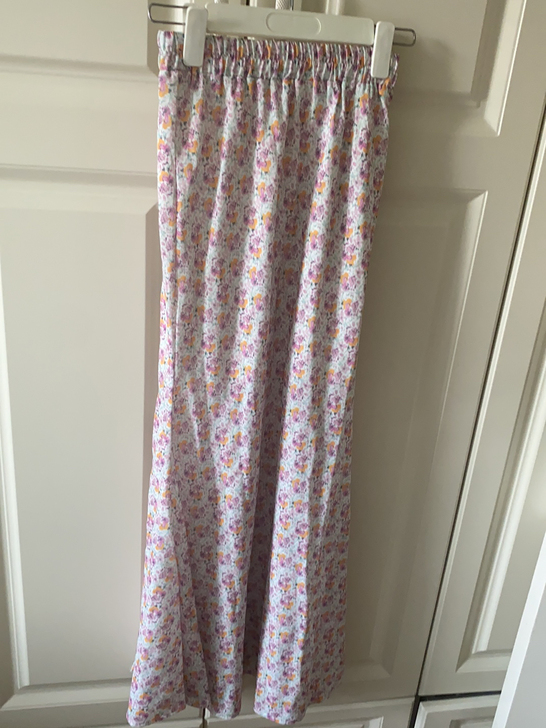 碎花开衩长裙。韩代购入。