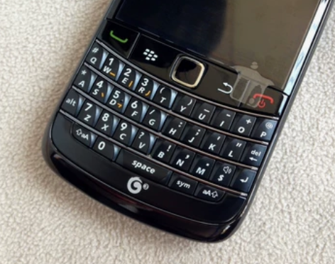 二手？NO BlackBerry/黑莓 9...