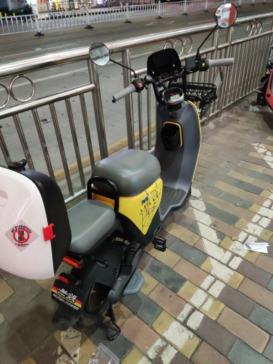 出地表第二强电动自行车九号b90