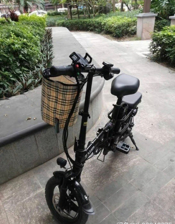 新9.9二手电动电瓶车，出手48v60v7...