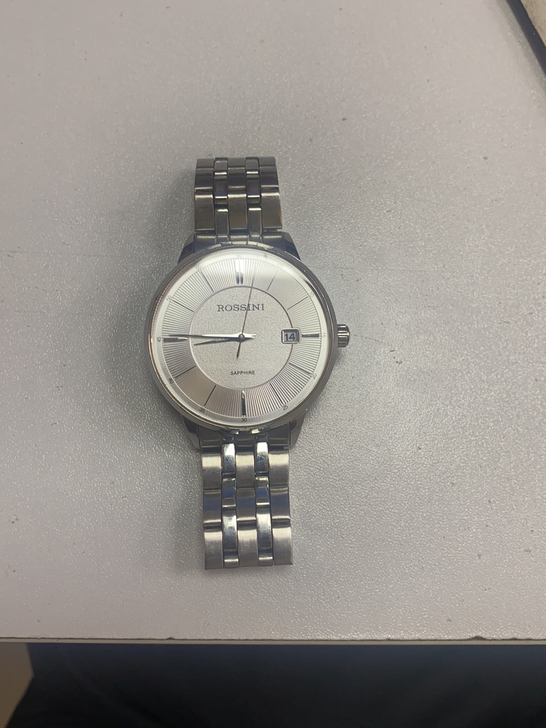 入手825元,转手66包运费