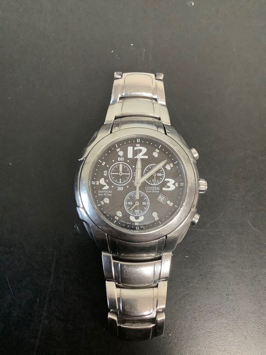 日本原装进口西铁城。光动能腕表、2009年...