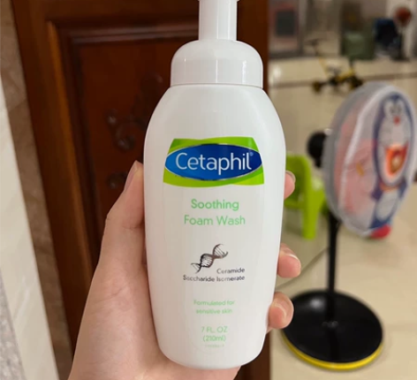 丝塔芙小云朵泡沫洁面210ml 包装小票都...