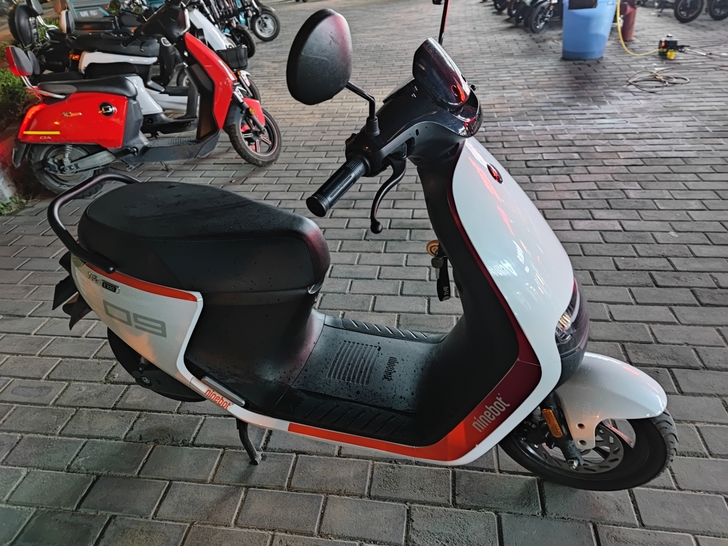 九号E100