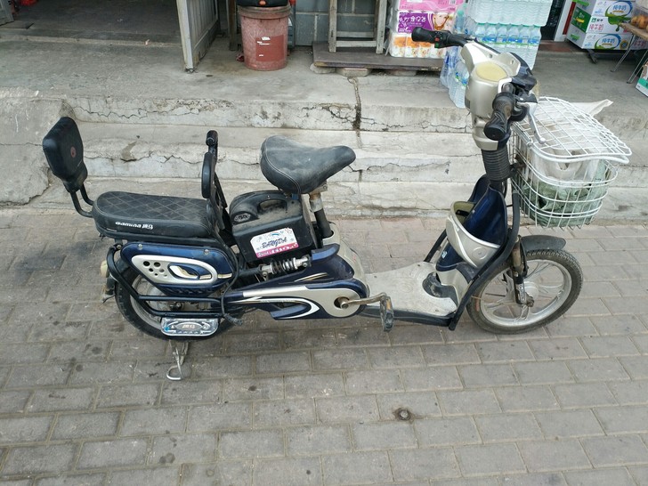 捷马电动车,电瓶新的前后胎新换的