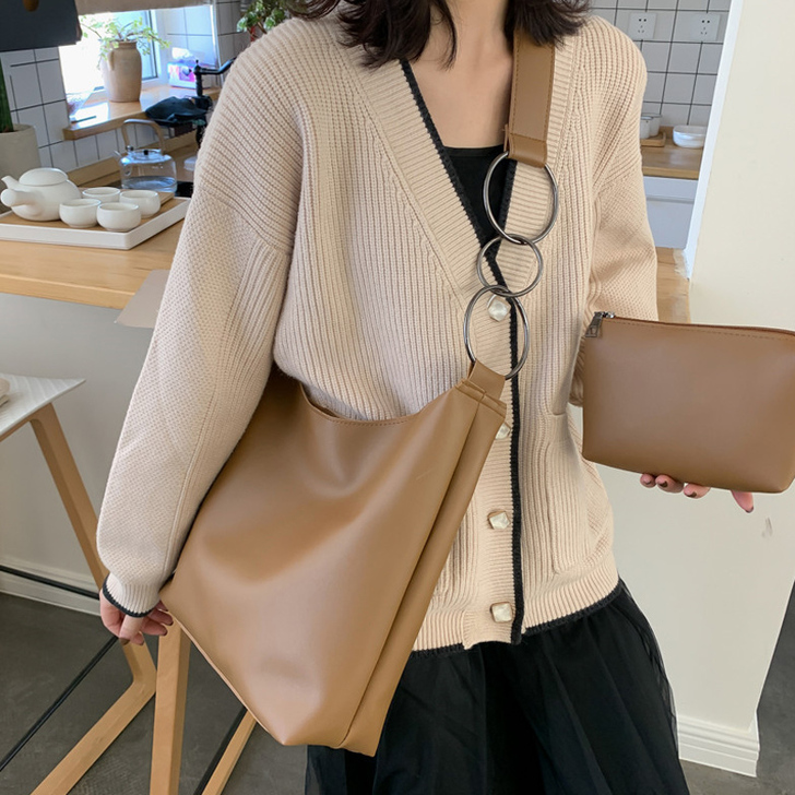 麦瑞雅 女士包,斜挎包,单拍不包邮,满28...