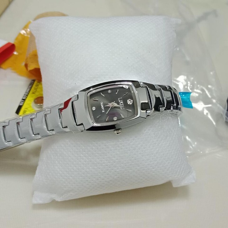 【低价处理】防水手表女超薄时尚韩版简约女生...