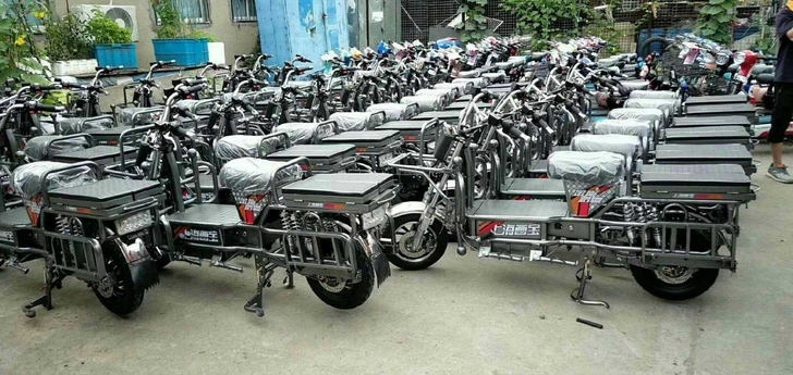 全新电动车  二手电动车  新大洲雅迪免费...