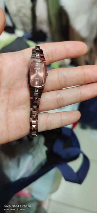 #节后鱼生#功能正常，表链断了，600多买的