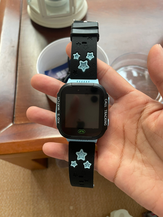 全新儿童智能电话手表，细节如图