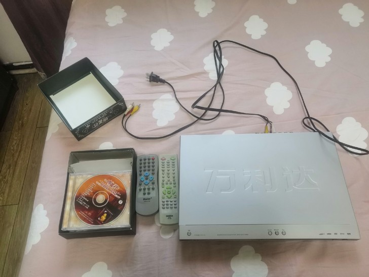 万利达dvd机，兼容MPEG4，DVD，V...