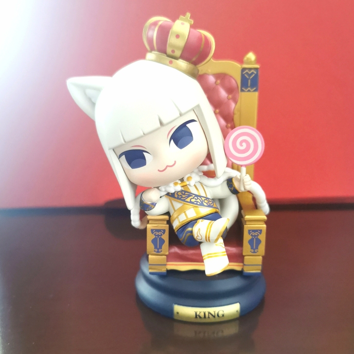 已经出了一只啦。。非人哉国际象棋还有一只九...