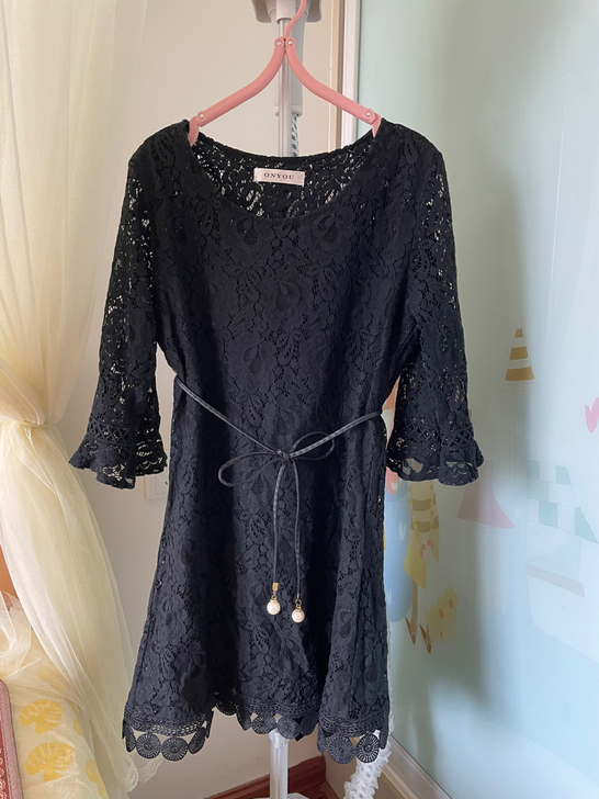 蕾丝裙，柔软，160身高的长度到膝盖