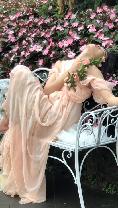 【出租】葵夏复古Vintage蔷薇油画裙