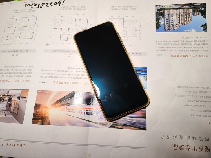 华为畅享10s.原价1899买的用了不到一...