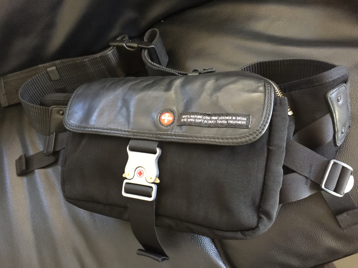 TOUGH胸包腰包肩包