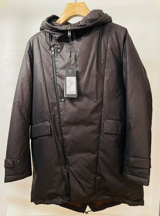 全新羽绒服 白鸭绒 原价3590元