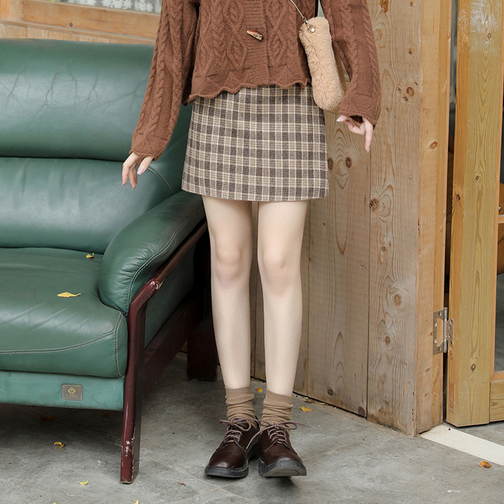 现货 2021年新款短裙毛呢一步裙格子高腰...