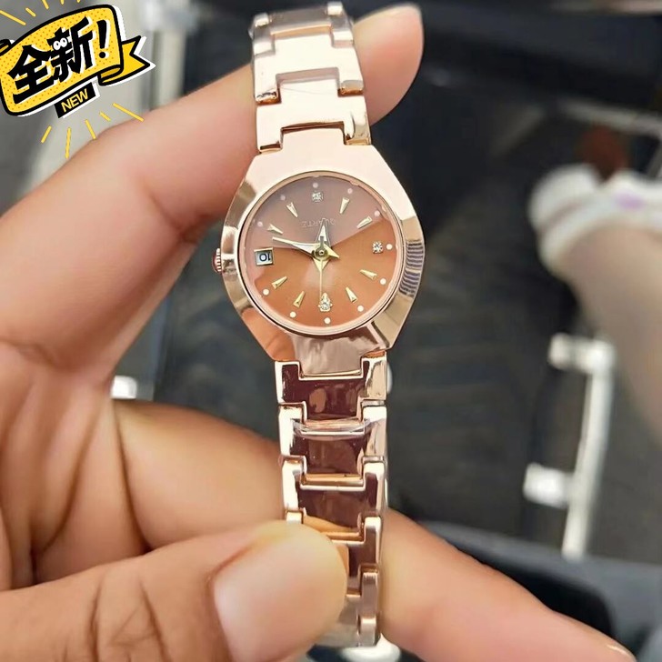 全新闲置女士手表转让，工作原因不方便佩戴