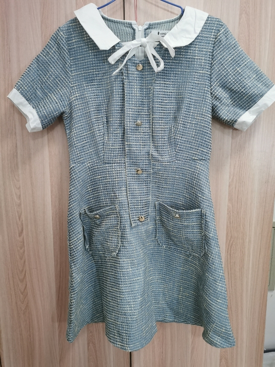 海马照相馆官方买的连衣裙  M码，有购物截...