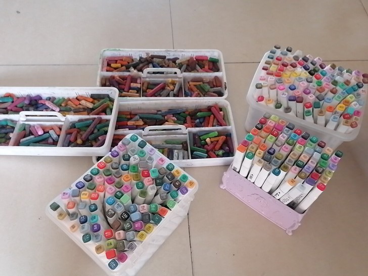 一共。基本都好用，100元