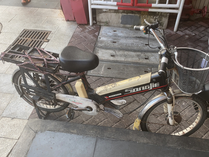 代步电动自行车