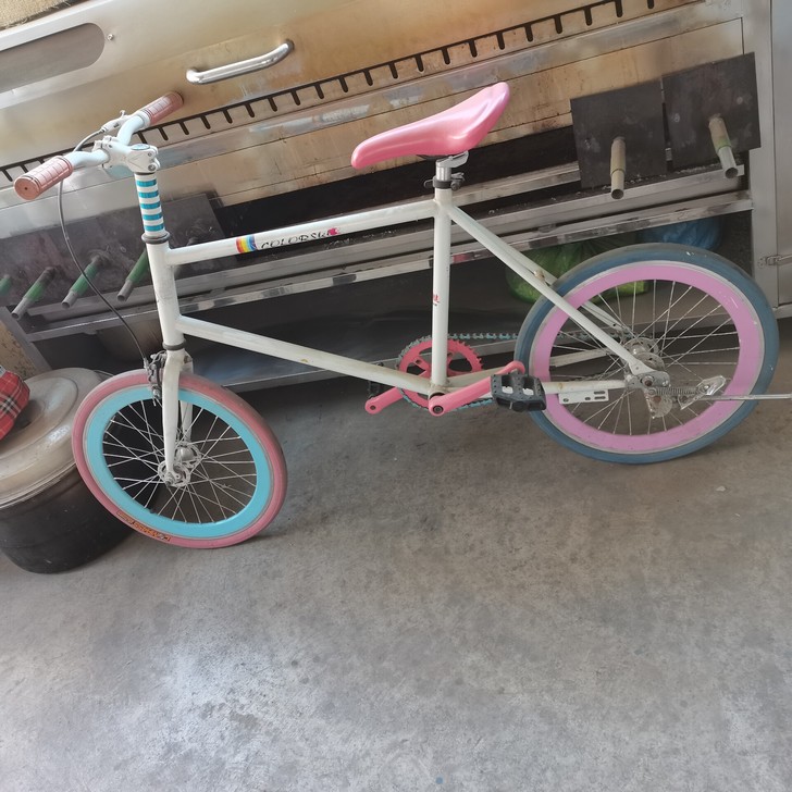 超可爱好看的小死飞,配色很好看,以前买的,...