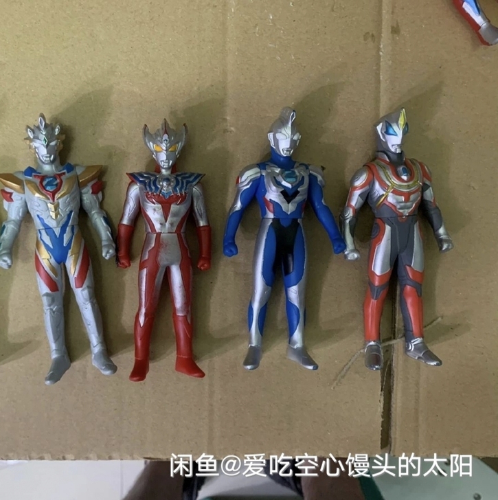 万代奥特曼软胶14cm