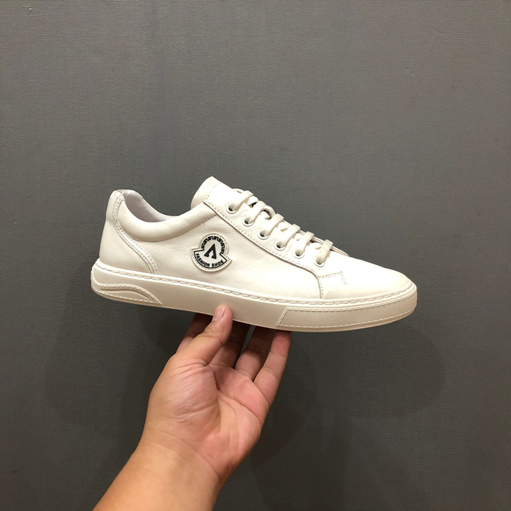 头层牛皮透气男士简约百搭平底套脚白色休闲板...