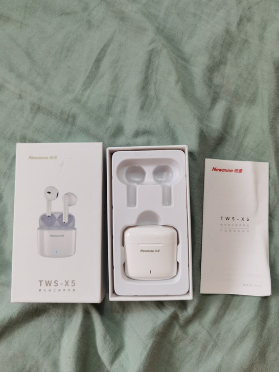 纽曼TWS-X5 几乎全新 包装说...